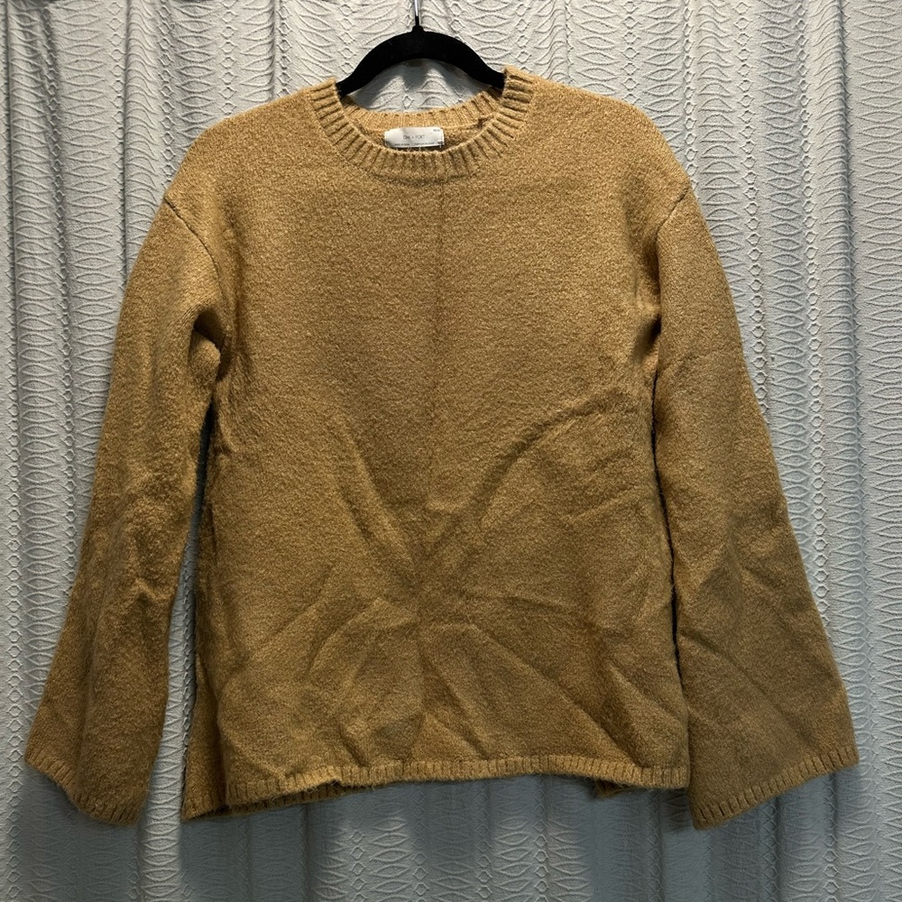 Oak + Fort long flare sleeve
